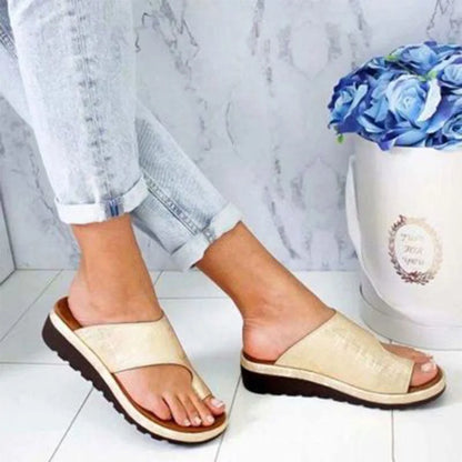 Sandália ortopédica couro preta — look trabalho