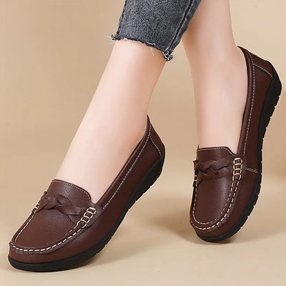 Loafer branco couro macio bico redondo - Valent