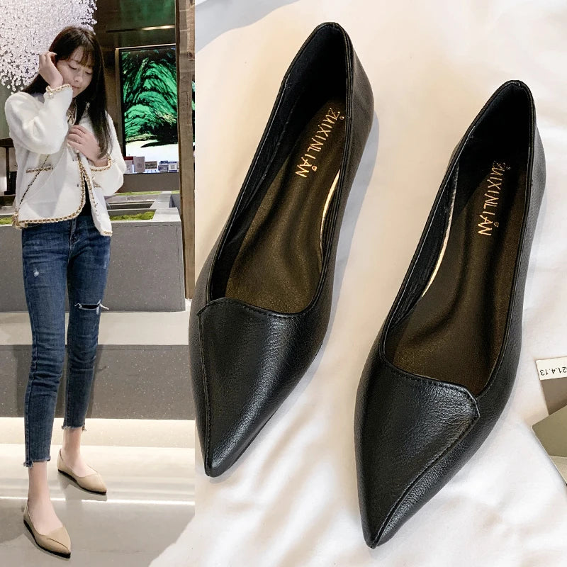 Sapatilha damasco bico fino slip on — lateral