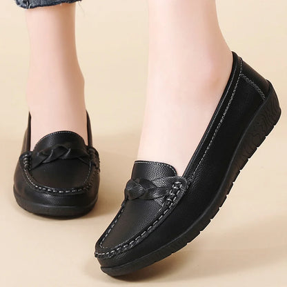 Loafer soft branco par elegante slip on - Valent