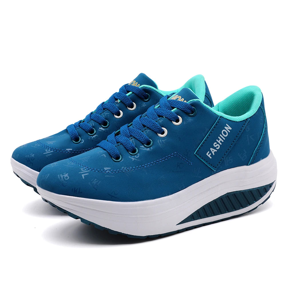 Tênis feminino plataforma azul lago — vista frontal