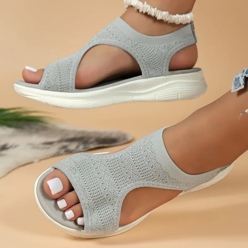 Sandália feminina plataforma romana malha knit cinza — vista frontal