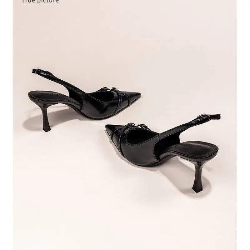 Scarpin feminino preto — look escritório