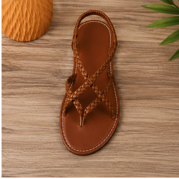 Sandália Feminina Flat Trançada Vazada Clip Toe Praia | Chocolate